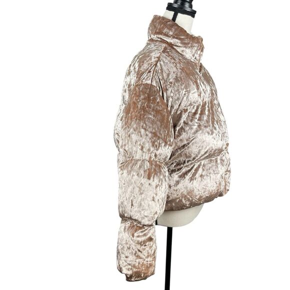 Fabletics Women’s Wander Crushed Velour Puffer Bomber Jacket Small Teddy Cropped - Picture 5 of 16
